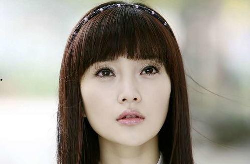 李小璐的身世背景,从演艺世家到璀璨明星的蜕变之路